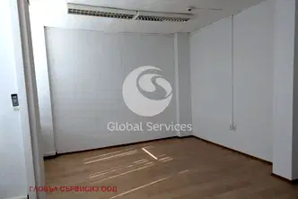 Офис в София, Гео Милев