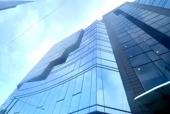 Офис в София, Гео Милев