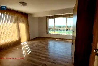 Офис във Варна, Гранд Мол