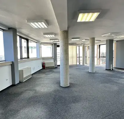 Photo 2 — Office in Sofiya, Hladilnika
