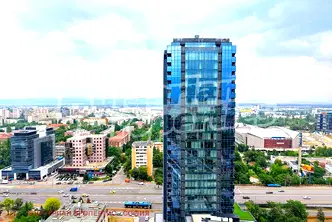 Офис в София, Изток