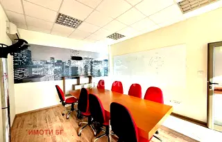 Офис в София, Изток