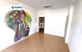 Офис в Раз, Житница