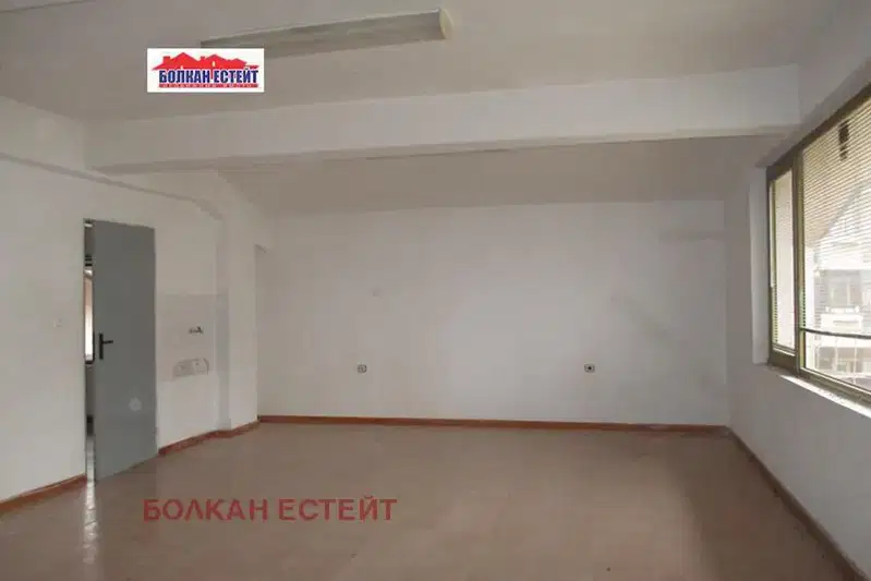 Офис във Велико Търново, Картала