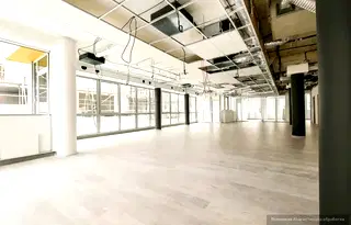 Офис в София, Кръстова вада