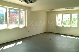 Офис в София, Кръстова вада