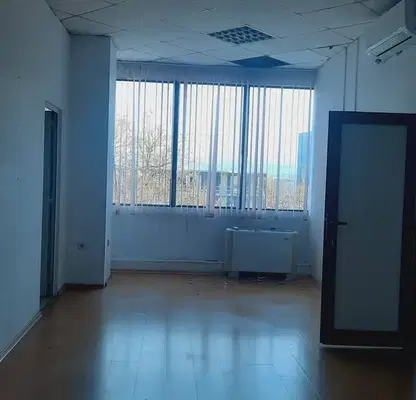 Снимка 2 — Офис в Пловдив, Кършияка