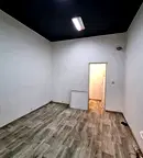 Офис в София, Лагера