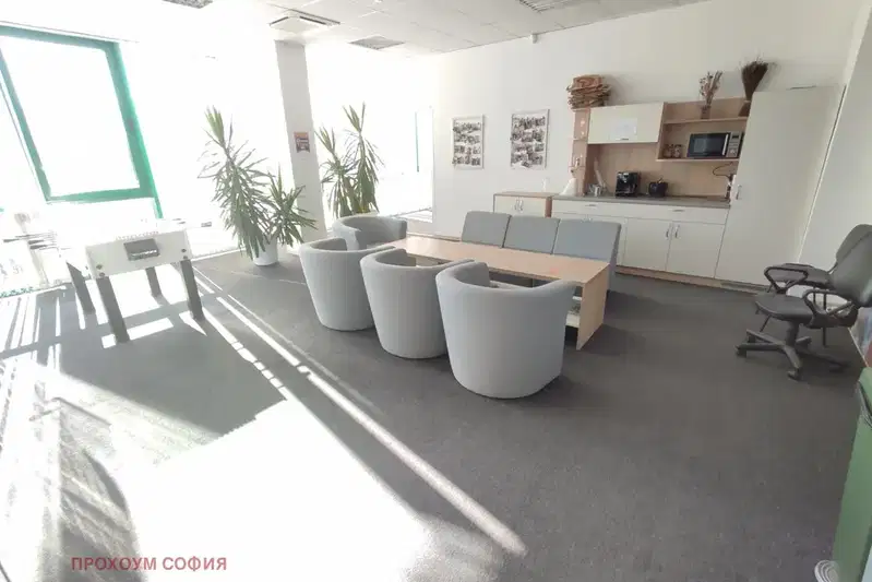 Office in Sofiya, Letishte Sofiya