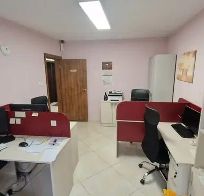 Photo 4 — Office in Varna, Levski 1
