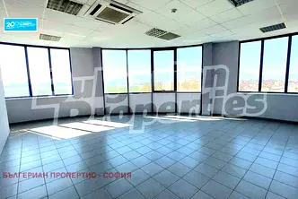 Офис в София, Левски В