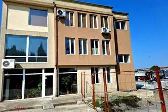 Офис в Бургас, Мадика