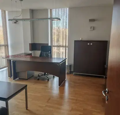 Photo 2 — Office in Varna, Metro