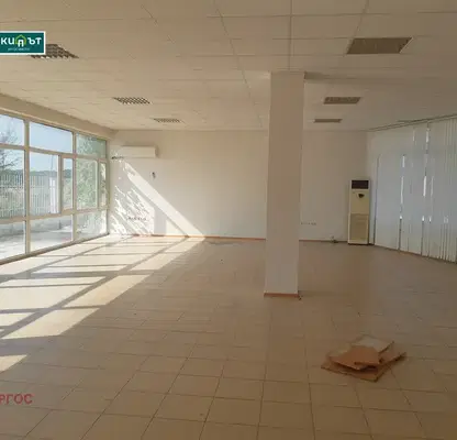 Photo 3 — Office in Varna, Metro