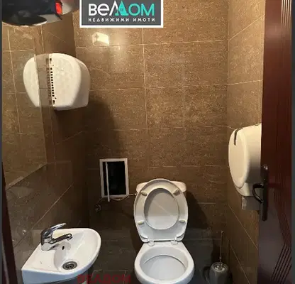 Photo 4 — Office in Varna, Metro