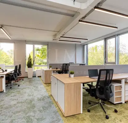 Photo 3 — Office in Sofiya, Mladost 1