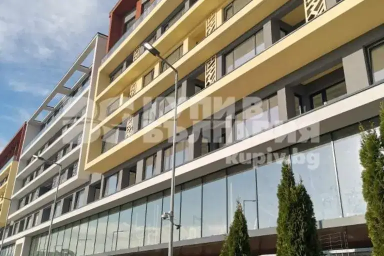 Office in Varna, Mladost 1