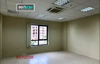 Офис във Варна, Младост 2