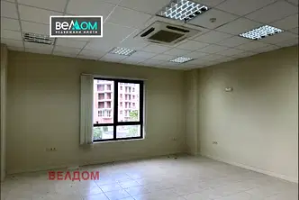 Офис във Варна, Младост 2