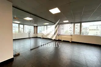 Офис в София, Младост 4