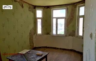 Офис в Перник, Монте Карло