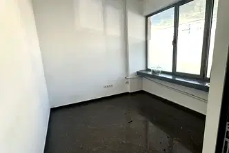 Офис в София, Оборище