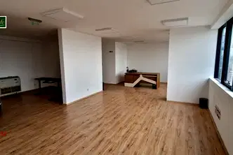 Офис в София, Оборище