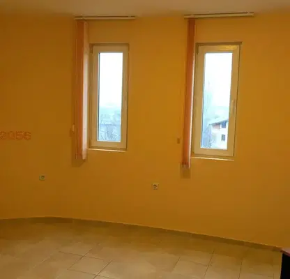 Photo 5 — Office in Varna, Operata