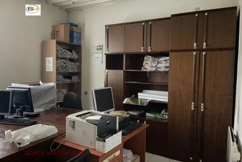 Office in Vraca, Promishlena Zona