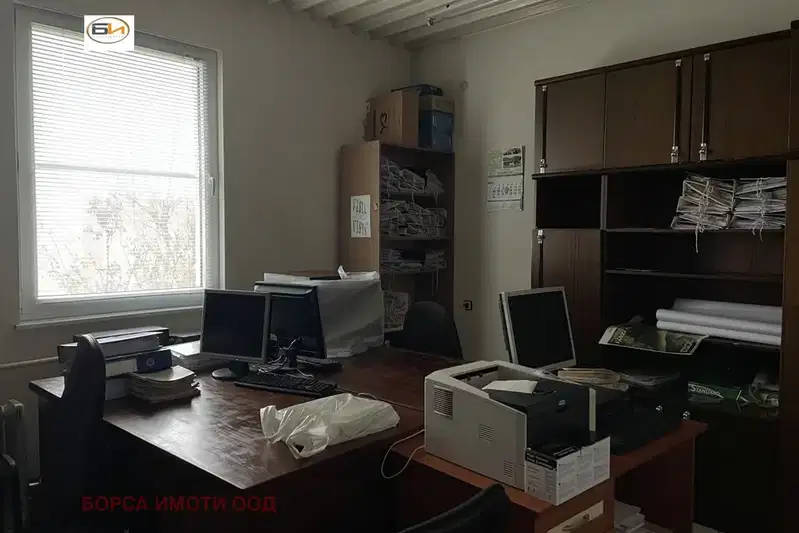 Office in Vraca, Promishlena Zona