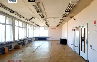 Офис в Русе, Широк център