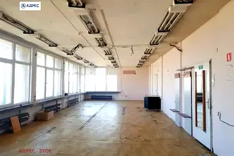 Офис в Русе, Широк център