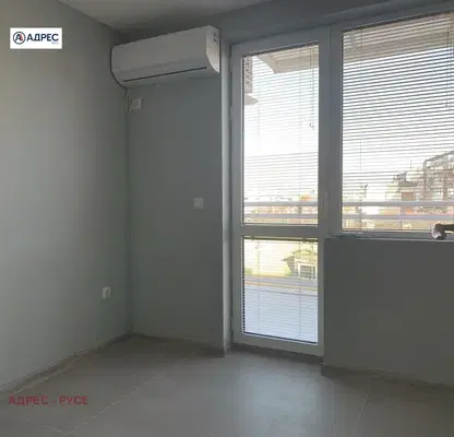 Photo 4 — Office in Ruse, Shirok Centyr