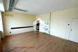 Офис в Плевен, Широк център