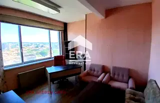 Офис в Плевен, Широк център