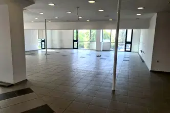 Офис в Пловдив, Сточна гара