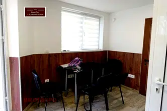 Офис в София, Триъгълника