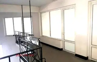Офис в Русе, Търговия на едро