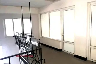 Офис в Русе, Търговия на едро