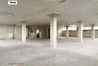 Офис във Варна, Владислав Варненчик 1