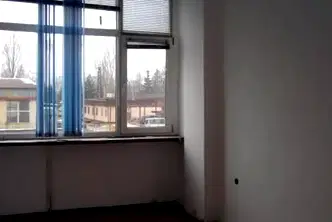 Офис в София, Военна рампа