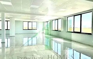 Офис в София, Враждебна