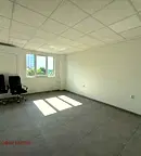 Офис в София, Враждебна