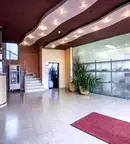 Офис в София, Враждебна