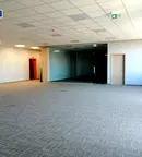 Офис в София, Враждебна