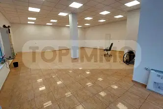 Офис във Варна, Възраждане 4