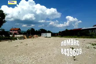 Парцел в с. Яна