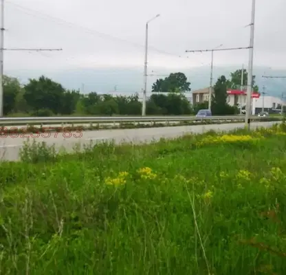 Photo 2 — Plot in Студентски