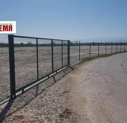 Снимка 4 — Парцел в Пазарджик, Устрем