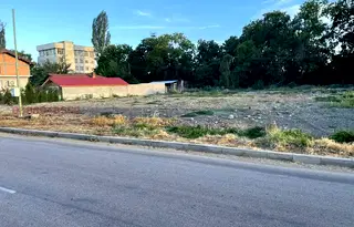 Парцел в Плевен, Левски